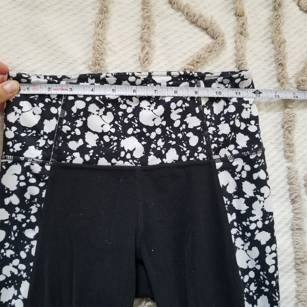 Athleta Black and White Marble Print High-Rise Leggings - Picture 9 of 14